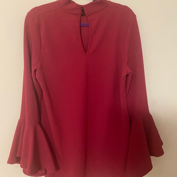 Flare sleeve dress - Picture 3 of 6